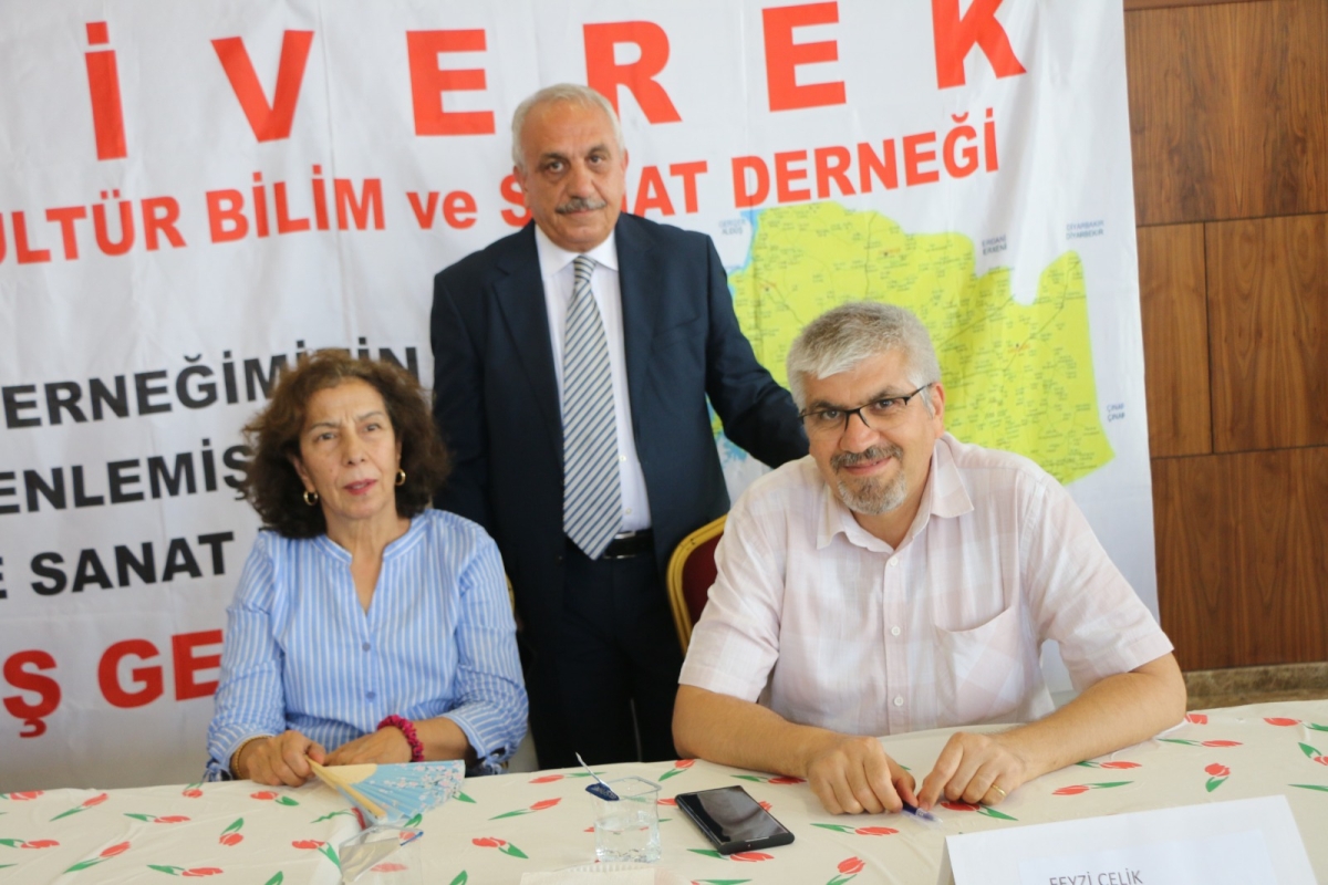 Deprem kardeşi iki şehrin sanatçıları İstanbul'da buluştu