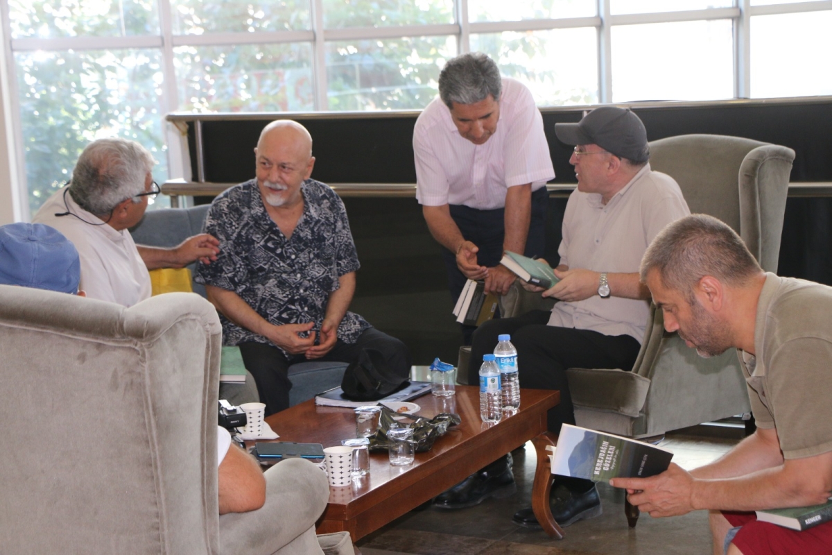 Deprem kardeşi iki şehrin sanatçıları İstanbul'da buluştu