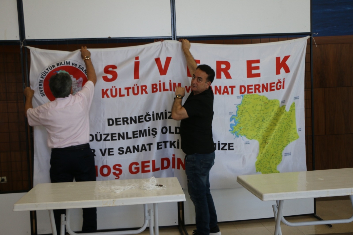 Deprem kardeşi iki şehrin sanatçıları İstanbul'da buluştu