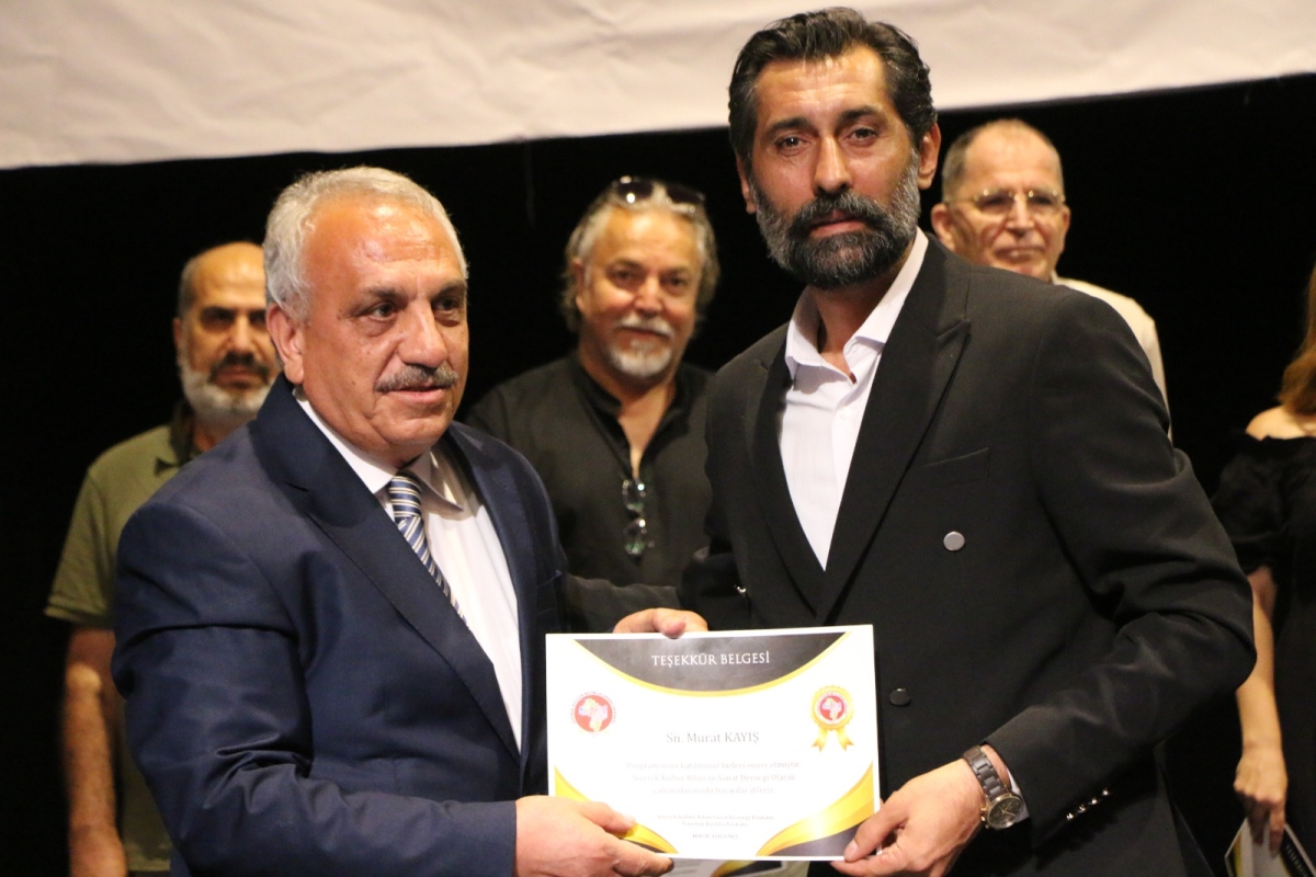 Deprem kardeşi iki şehrin sanatçıları İstanbul'da buluştu