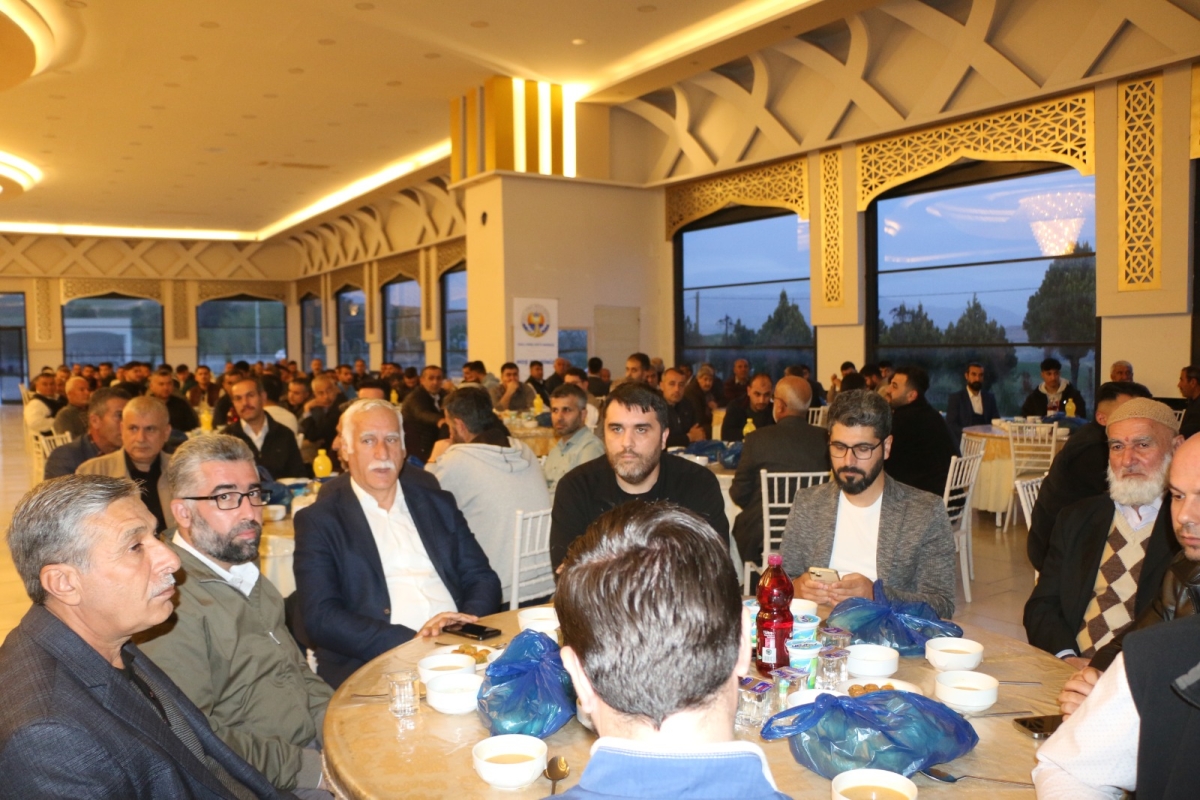 Adalı (Hiniç) Derneği’nden Kahta’da 650 kişilik 'Dayanışma İftarı'