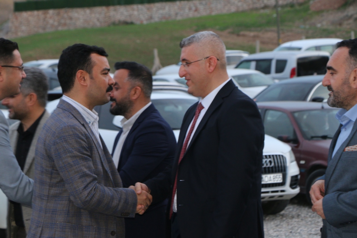 Adalı (Hiniç) Derneği’nden Kahta’da 650 kişilik 'Dayanışma İftarı'