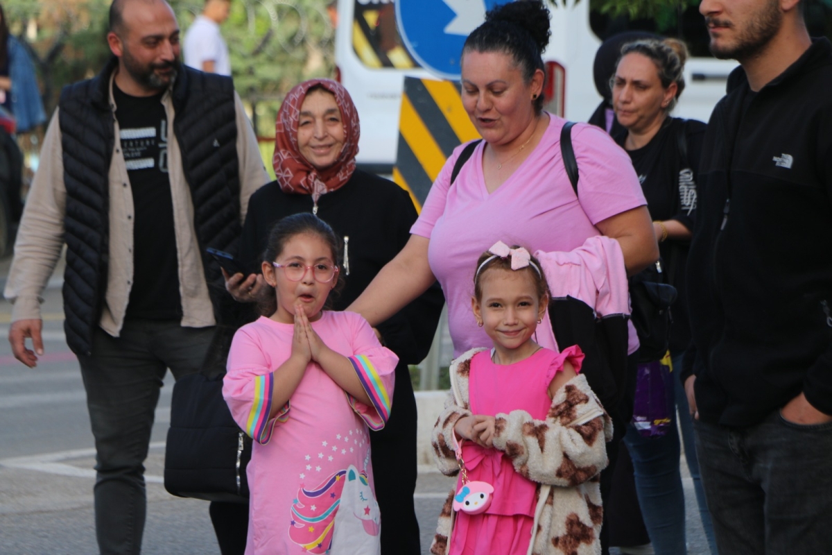 Tutdere Aryon AVM açılışında konuştu: 'Adıyaman’ın ayağa kalkması için yatırıma, işe, aş’a ihtiyaç var'