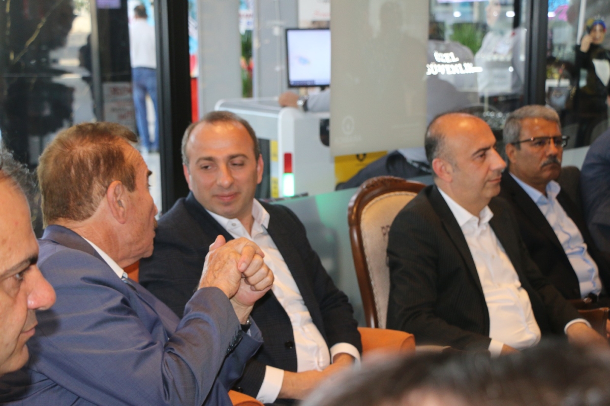 Tutdere Aryon AVM açılışında konuştu: 'Adıyaman’ın ayağa kalkması için yatırıma, işe, aş’a ihtiyaç var'