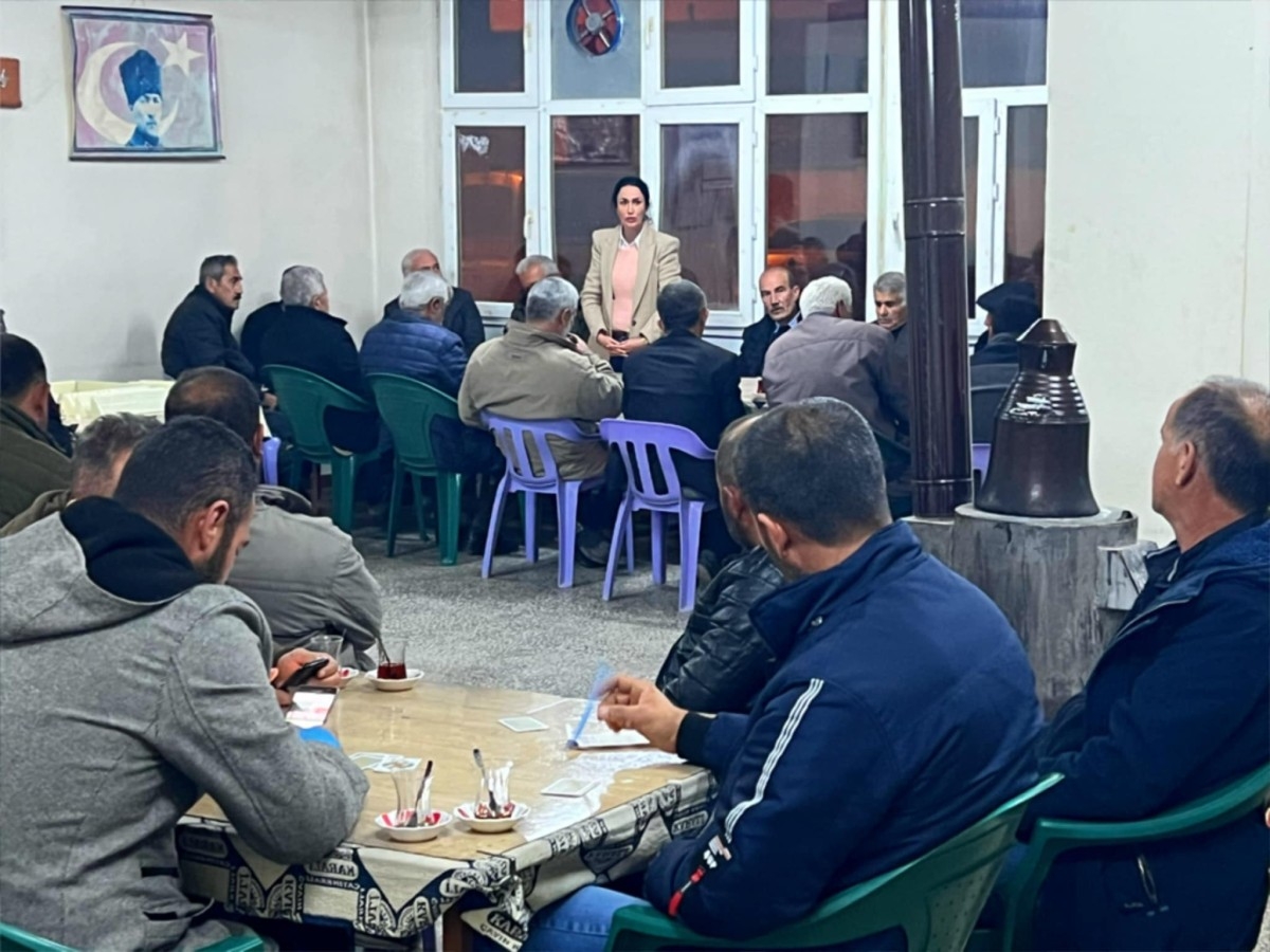 Başkan Köseler: Vatandaşlarımızla soba sıcağında gönül dolusu sohbetler yapıyoruz