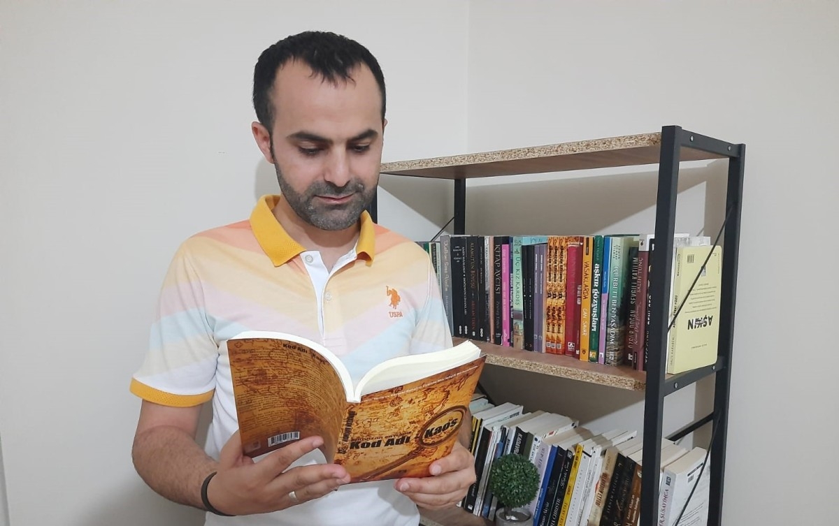 Yazar Ramazan Bayındır'ın 'Kod Adı: Kaos'  kitabı çıktı