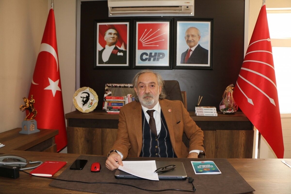 CHP'li Binzet, depremzedelerin su sorununa sert tepki gösterdi