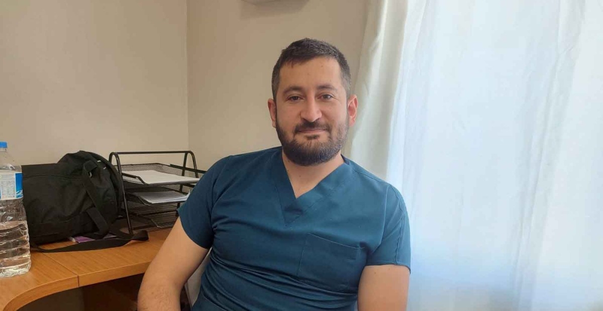 Doktor Akdan, hasta kabulüne başladı