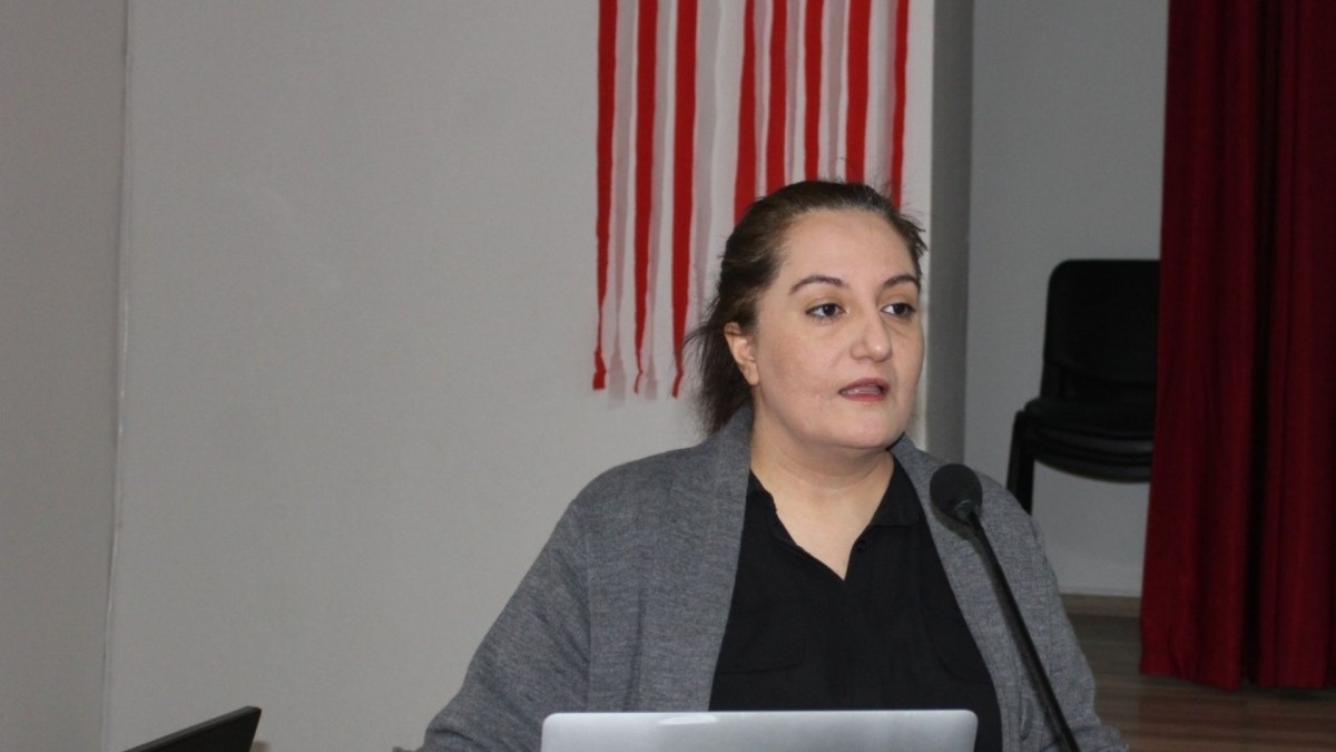 Kahta'da öğretmenlere eğitim semineri: ″Arşiv belgelerinin kullanımı″