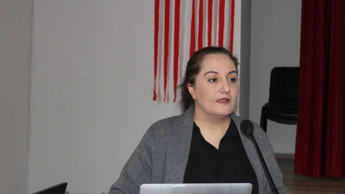 Kahta'da öğretmenlere eğitim semineri: &Prime;Arşiv belgelerinin kullanımı&Prime;