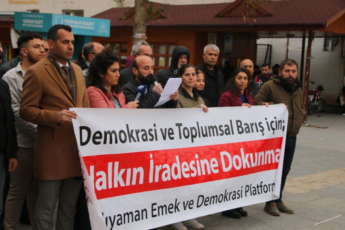 Adıyaman Emek ve Dayanışma Platformu'ndan kayyum atamalarına tepki  - Videolu Haber