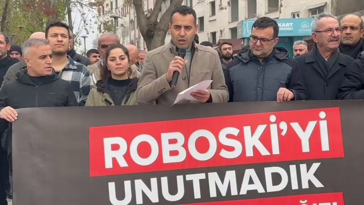 DEM Parti Adıyaman İl Eşbaşkanı Coşkun: 'Roboski katliamının sorumluları hesap vermeli'  - Videolu Haber