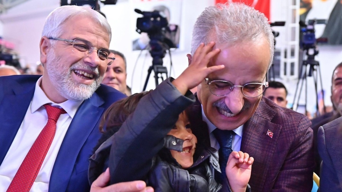 Ulaştırma Bakanı Abdulkadir Uraloğlu, AK Parti Adıyaman İl Kongresi'nde konuştu