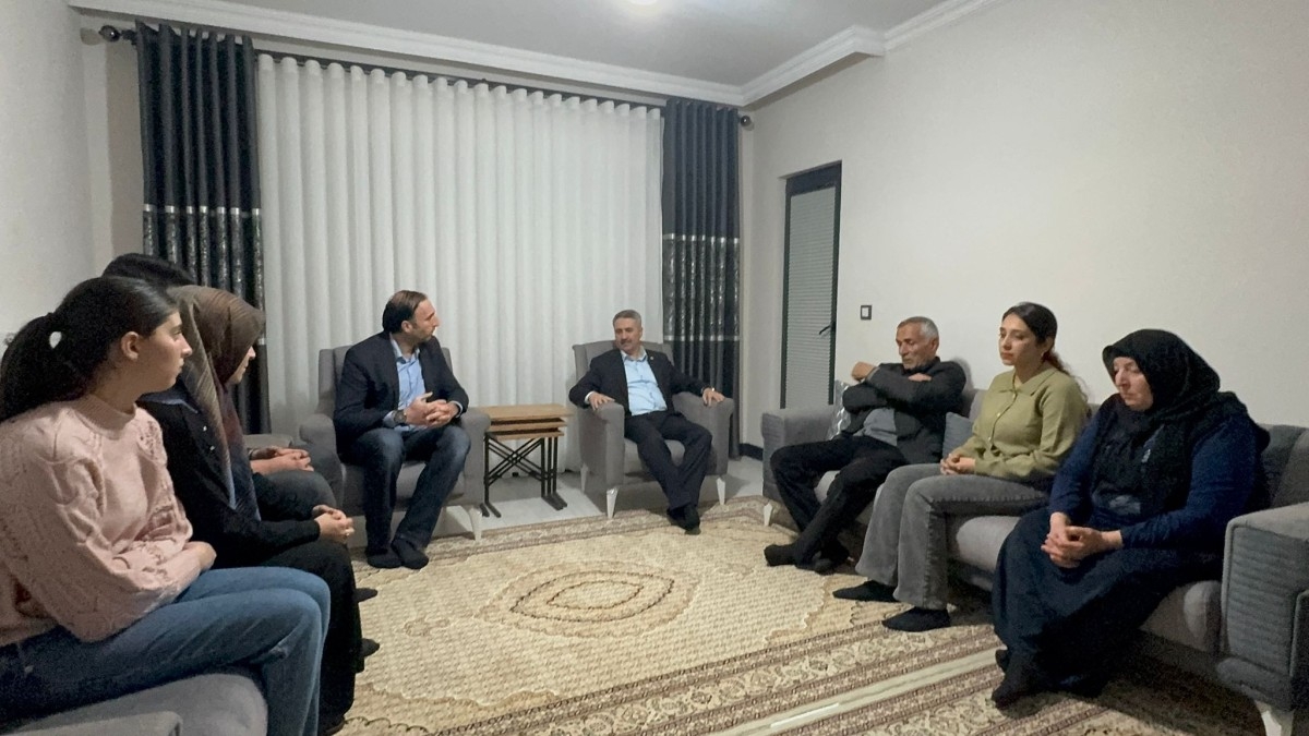 Milletvekili Alkayış: Bizim yerimiz, halkımızın yanıdır  - Videolu Haber