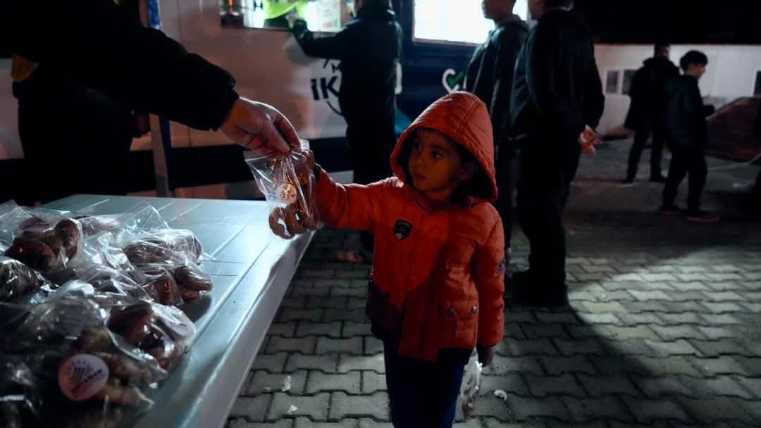 Adıyaman Belediyesi’nden Regaip Kandiline özel kandil simidi ikramı