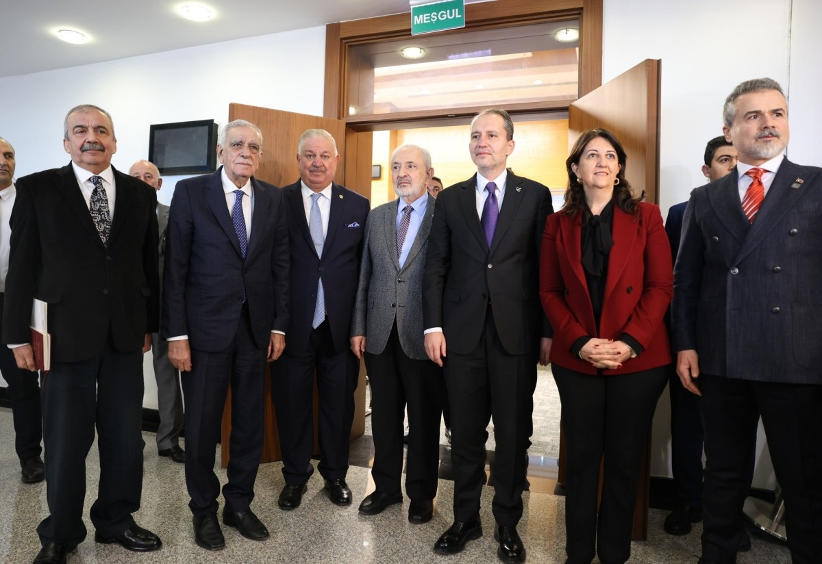 DEM Parti heyeti, Yeniden Refah Partisi ile görüştü: İmralı'ya ikinci ziyaretin tarihi belli değil