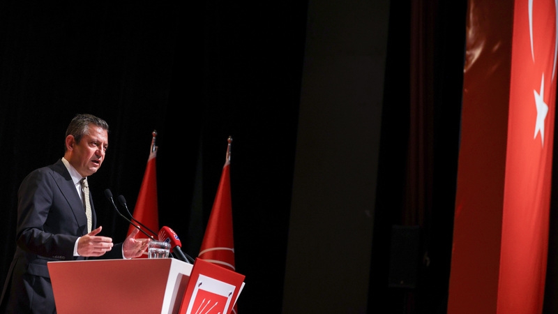 CHP Lideri Özgür Özel: 'Genel Başkan tutuklamak darbecilerin işidir'