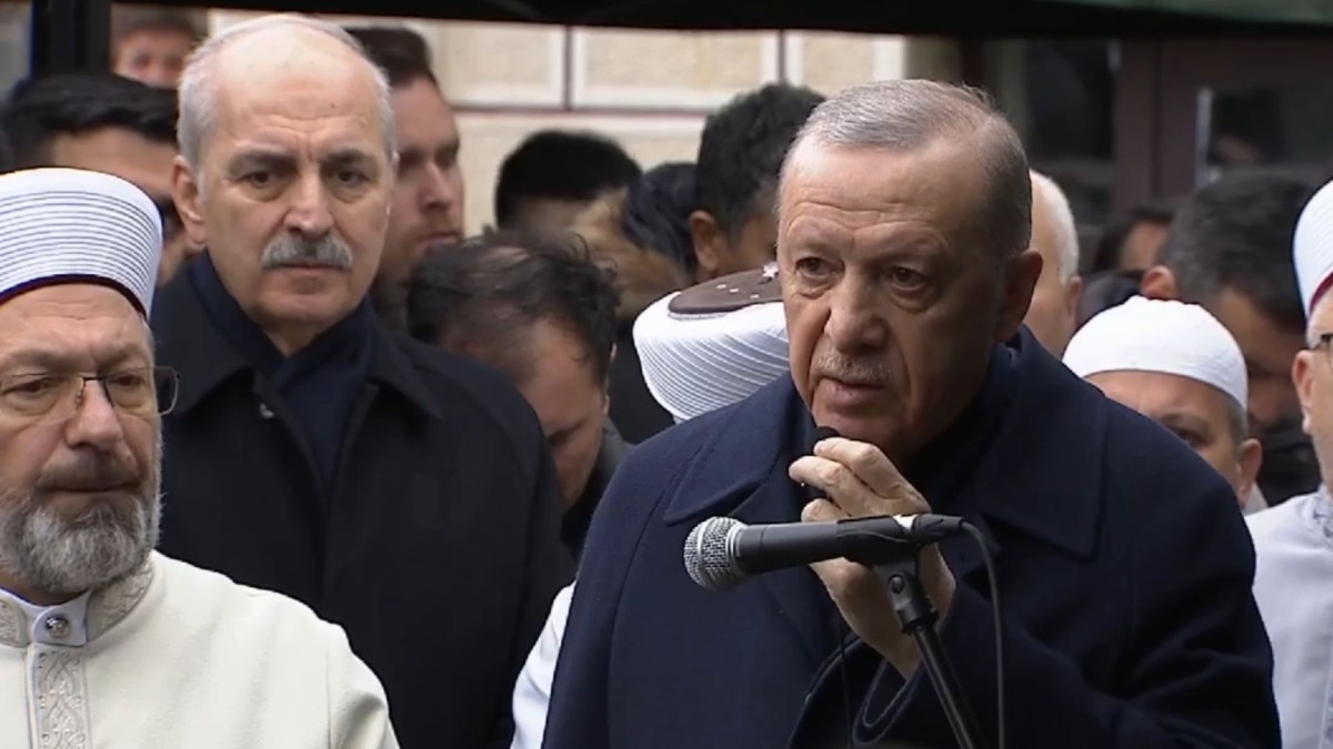 Cumhurbaşkanı Erdoğan, Gültekin ailesinin cenaze törenine katıldı