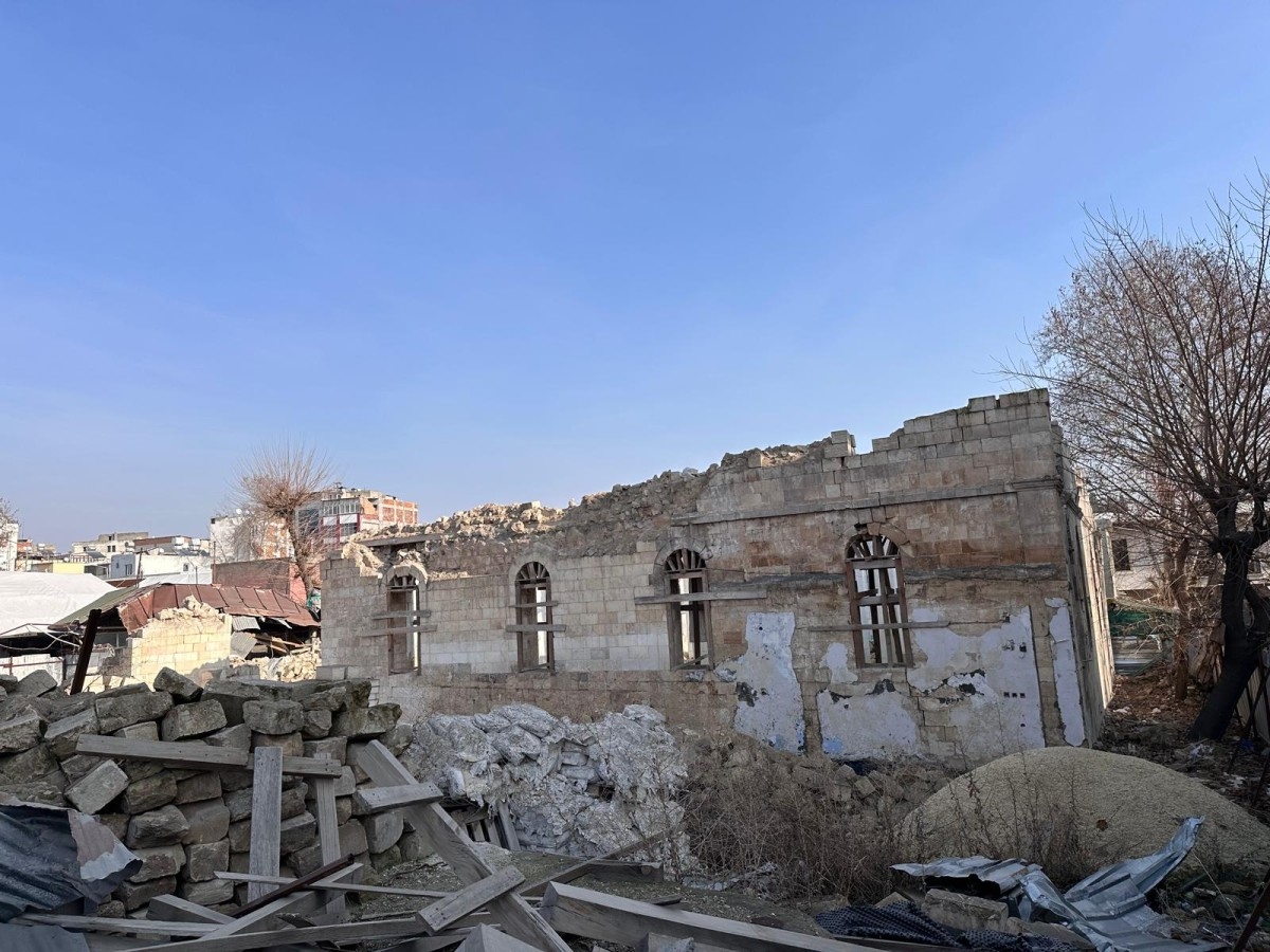 Adıyaman'da ibadethanelerin yeniden inşası: 'Manevi mirasımız kaderine terk edildi'