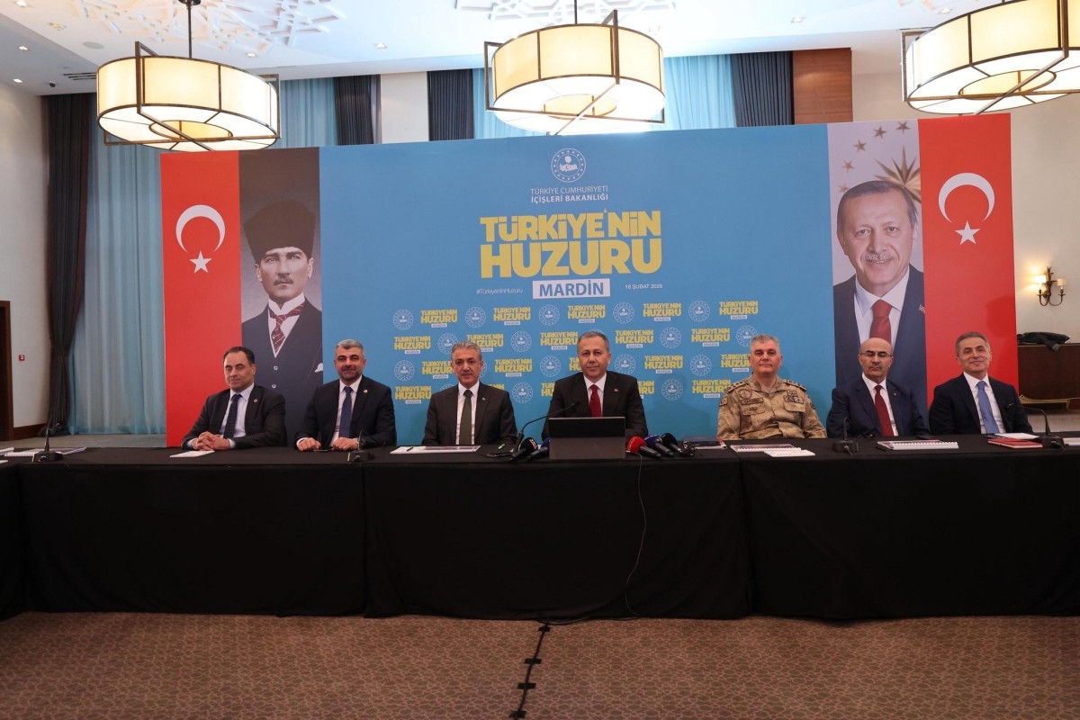 İçişleri Bakanı Yerlikaya: 'Terör suçundan ceza alan belediye başkanı görevden alınır'