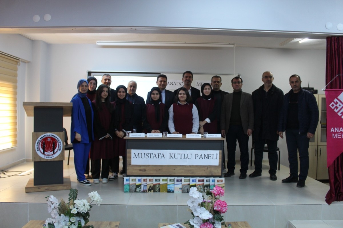 Kahta Ebu Sadık Anadolu İmam Hatip Lisesi’nde 'Mustafa Kutlu Okumaları' paneli