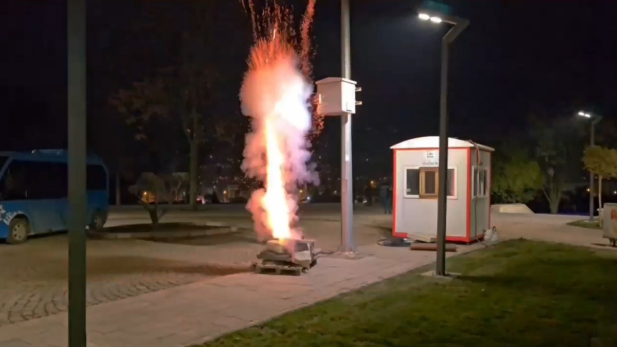 Adıyaman’da Ramazan heyecanı: 'İlk Sahur Topu Kale’den Atıldı'  - Videolu Haber