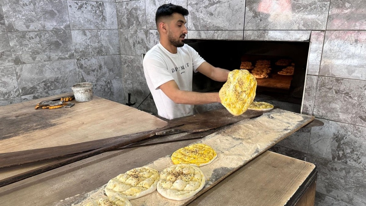 Adıyaman’da Ramazan Pidesine Yoğun İlgi