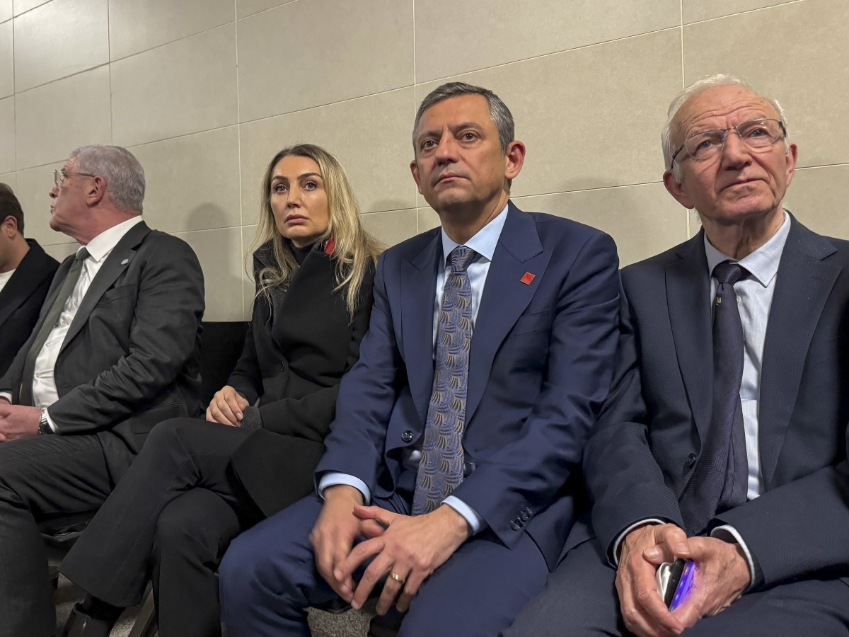 Özgür Özel, 'İmamoğlu, tek suçu Erdoğan’ı yenmek olduğu için tutuklandı'
