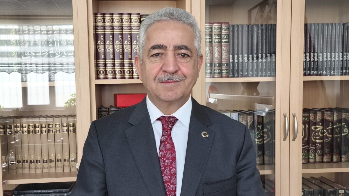 Müftü Haliloğlu’ndan 'Kadir Gecesi için özel bir ibadet var mı?' sorusuna cevap   - Videolu Haber