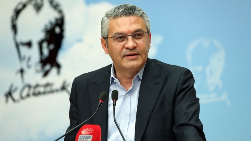 Oğuz Kaan Salıcı: 'Kurultayda ‘Denge ve Dayanışma Listesi’ ile Parti Meclisi seçimine katılacağız'