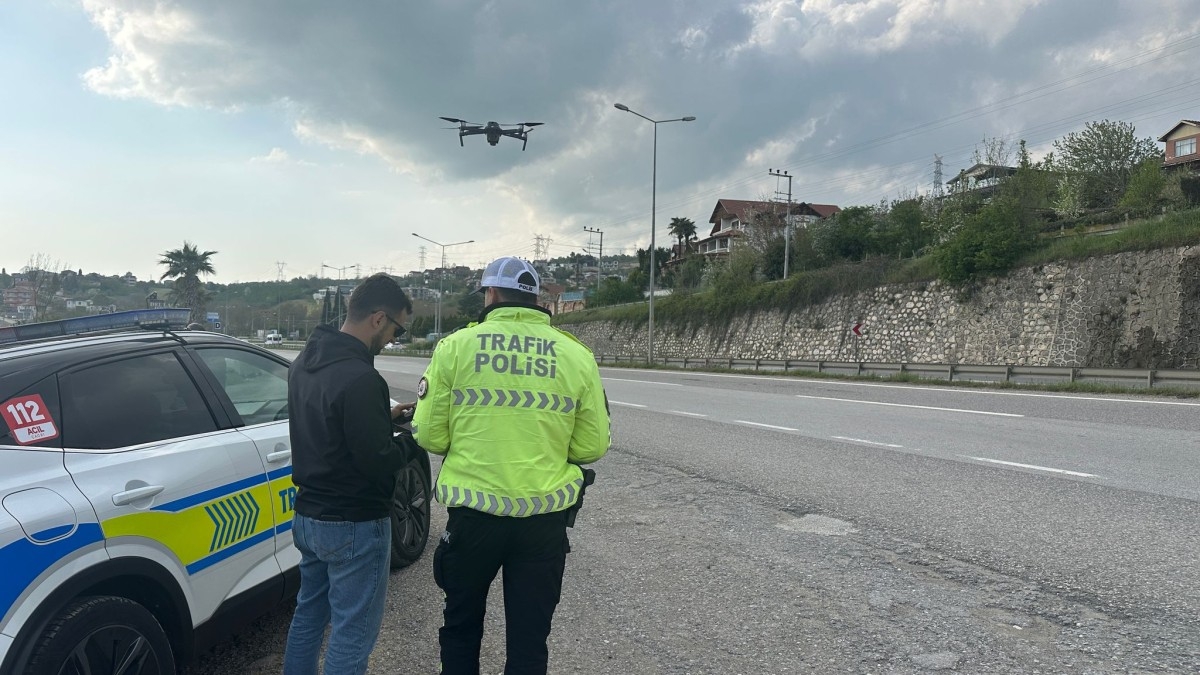 Drone ile havadan trafik denetimi: 160 araca 212 bin TL ceza
