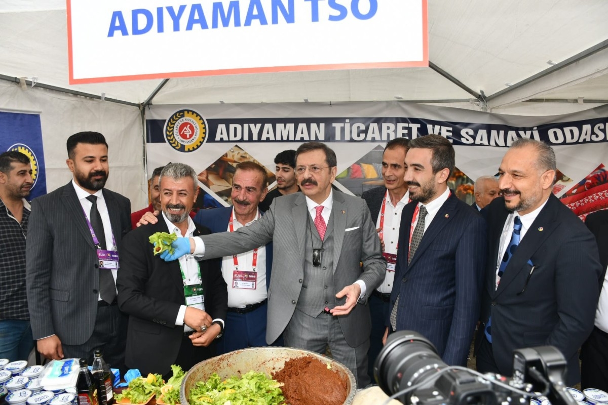 ATSO, TOBB’un 81. Genel Kurulunda Adıyaman çiğköftesini tanıttı