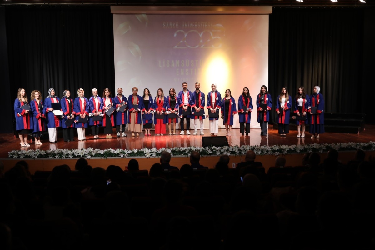 SANKO Üniversitesi’nde mezuniyet coşkusu