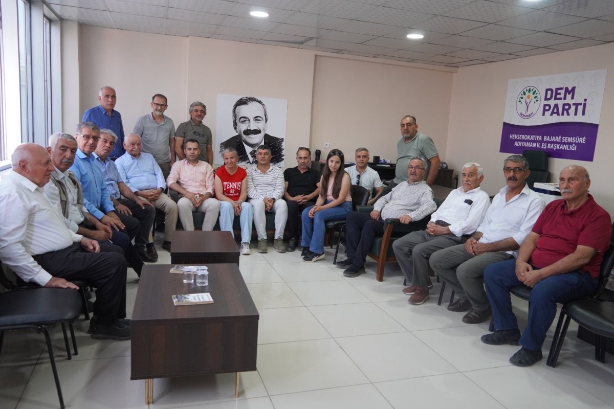 DEM Parti Adıyaman İl Örgütü: ‘Bu bayram barışa, kardeşliğe ve adalete vesile olsun’  - Videolu Haber