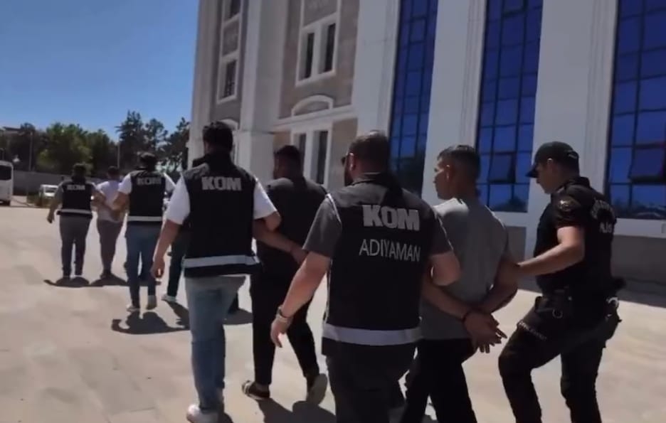 Adıyaman'da tefeci operasyonuna 6 tutuklama  - Videolu Haber