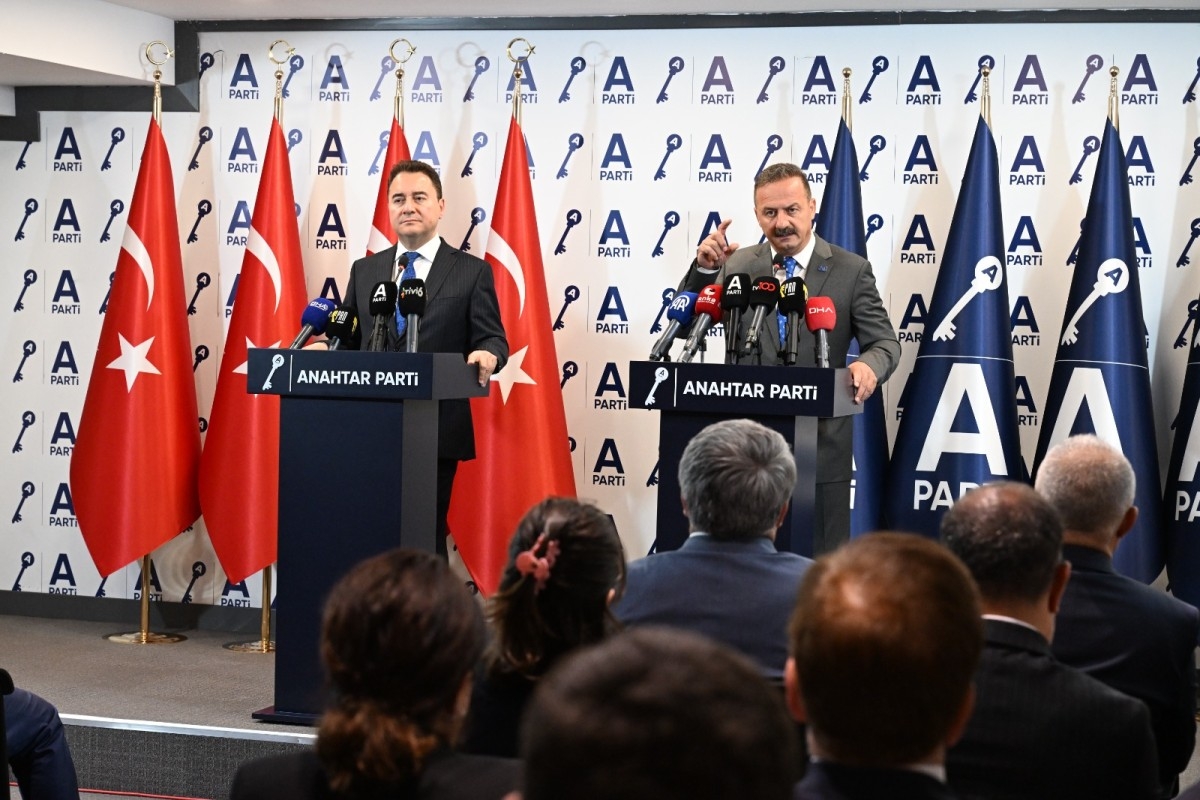 Ağıralioğlu, Babacan'ı ağırladı: ‘Terörsüz Türkiye’yi daha DEM’e söylettiremediler’  - Videolu Haber