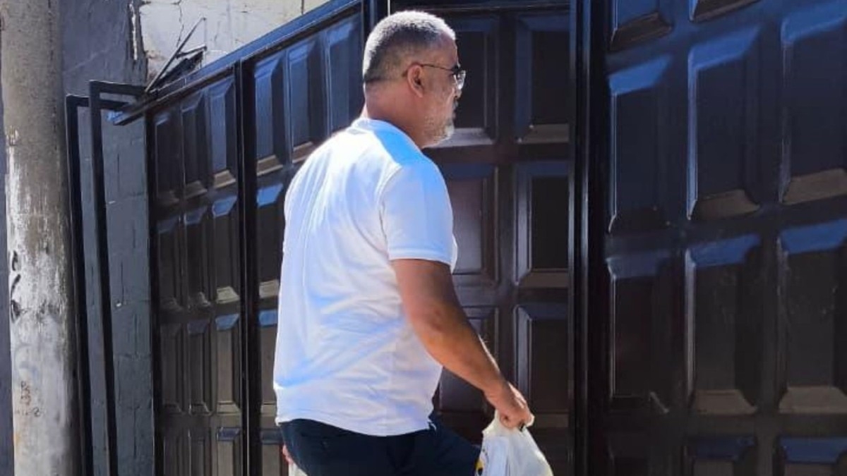 Ak Yol Derneği: '3 Günde 2 Bin 500 Aileye Kahvaltılık, 3 Bin Aileye Gıda Kolisi Ulaştırıldı'  - Videolu Haber