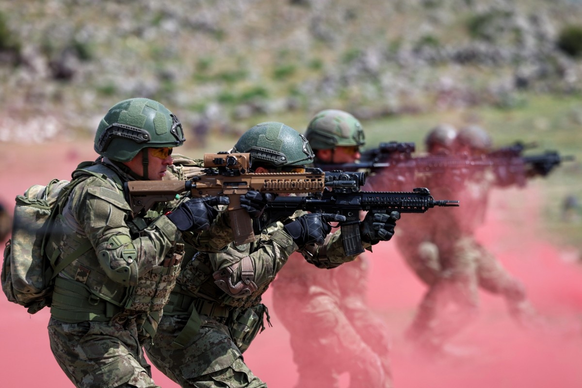 Türkiye’den dikkat çeken askeri adım: Suriye ordusuna komando eğitimi verilecek