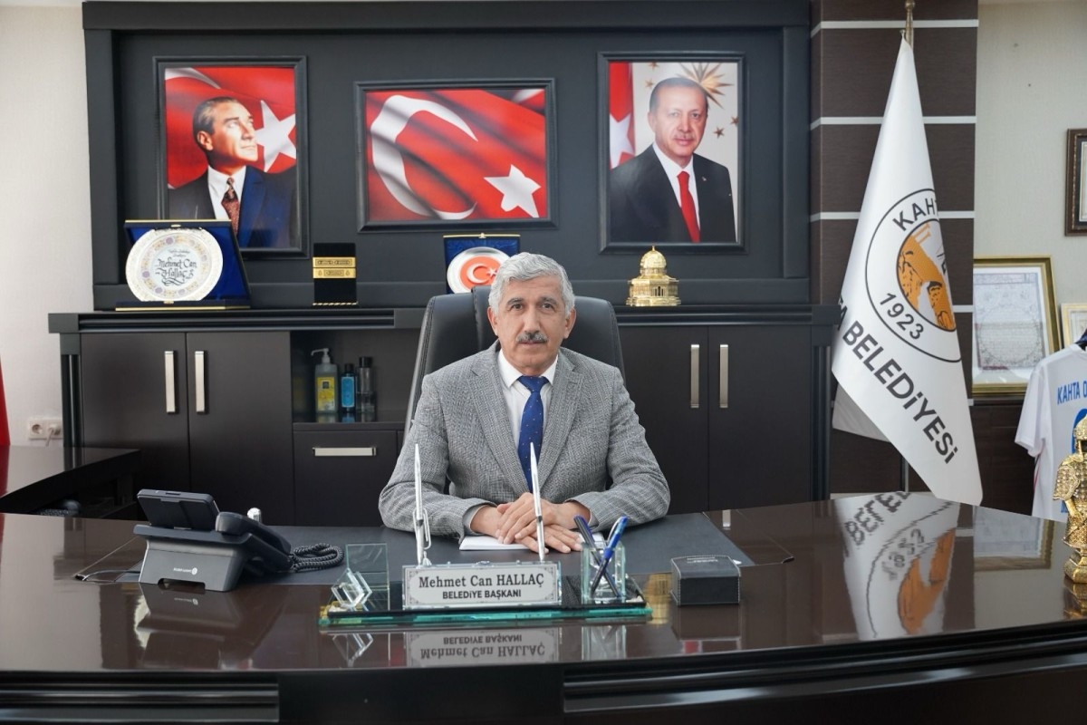 Başkan Hallaç’tan 30 Ağustos Zafer Bayramı Mesajı: ‘30 Ağustos, boyun eğmeyen aziz milletimizin destanıdır’