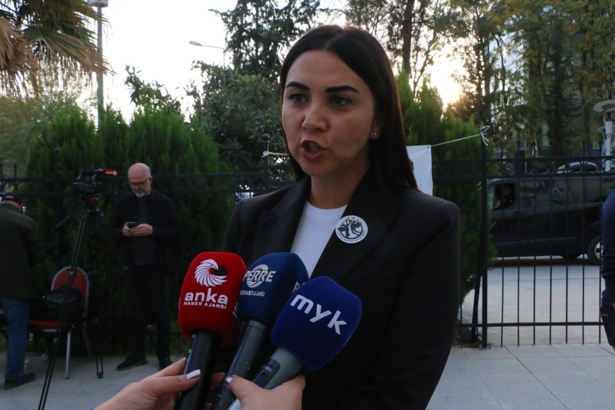 KKTC İçişleri Eski Bakanı Ayşegül Baybars: ‘Bilirkişi raporu suçu açıkça ortaya koyuyor’  - Videolu Haber