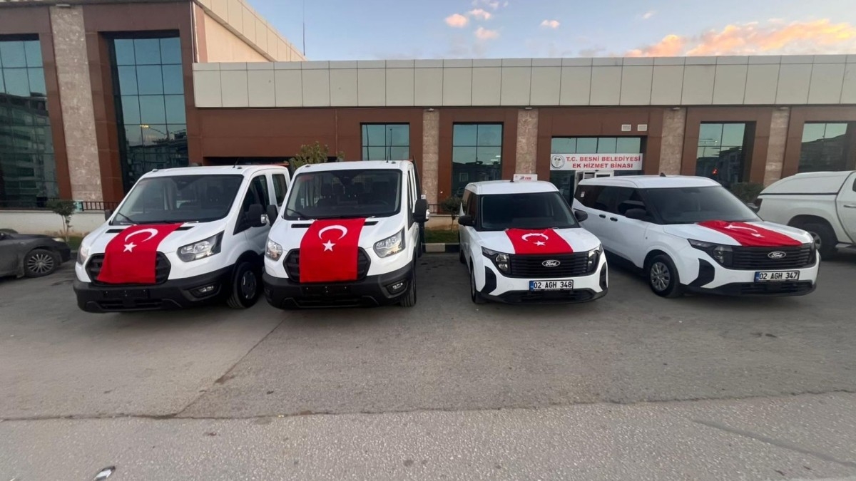 Besni Belediyesi araç filosunu genişletti