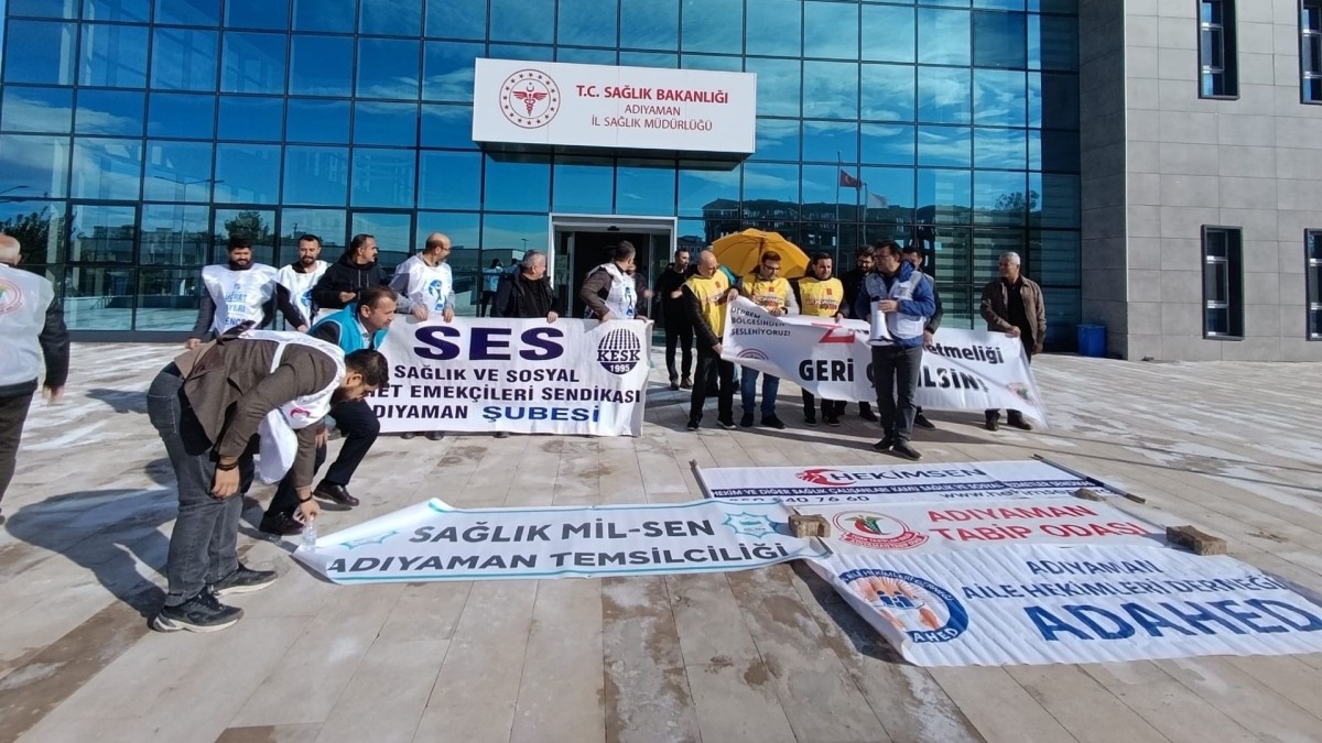 Aile Hekimlerinden Adıyaman'da Açıklama: ‘Haklarımız İçin Buradayız, Vazgeçmiyoruz’  - Videolu Haber