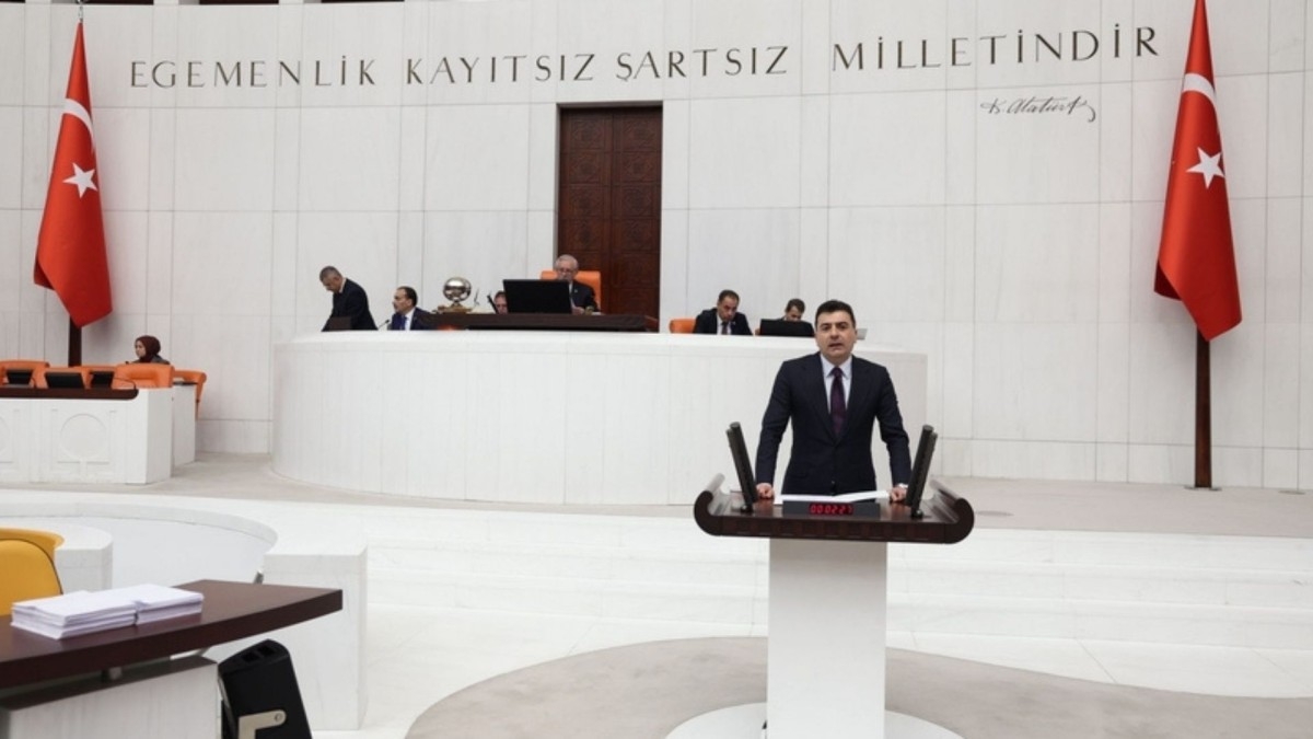CHP Sözcüsü Zeynel Emre’den emeklilerin barınma sorununa ilişkin 7 maddelik önerge