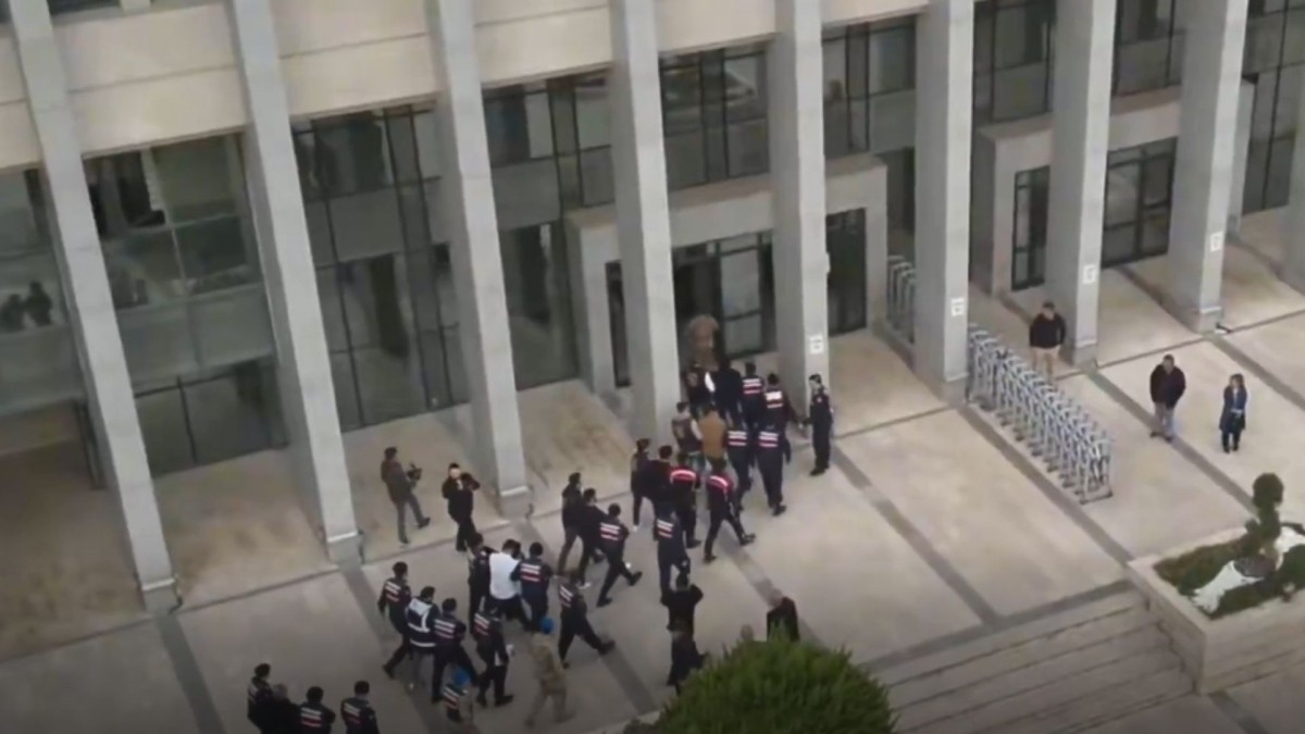 7 ayrı organize suç örgütüne darbe: 67 şüpheli yakalandı  - Videolu Haber