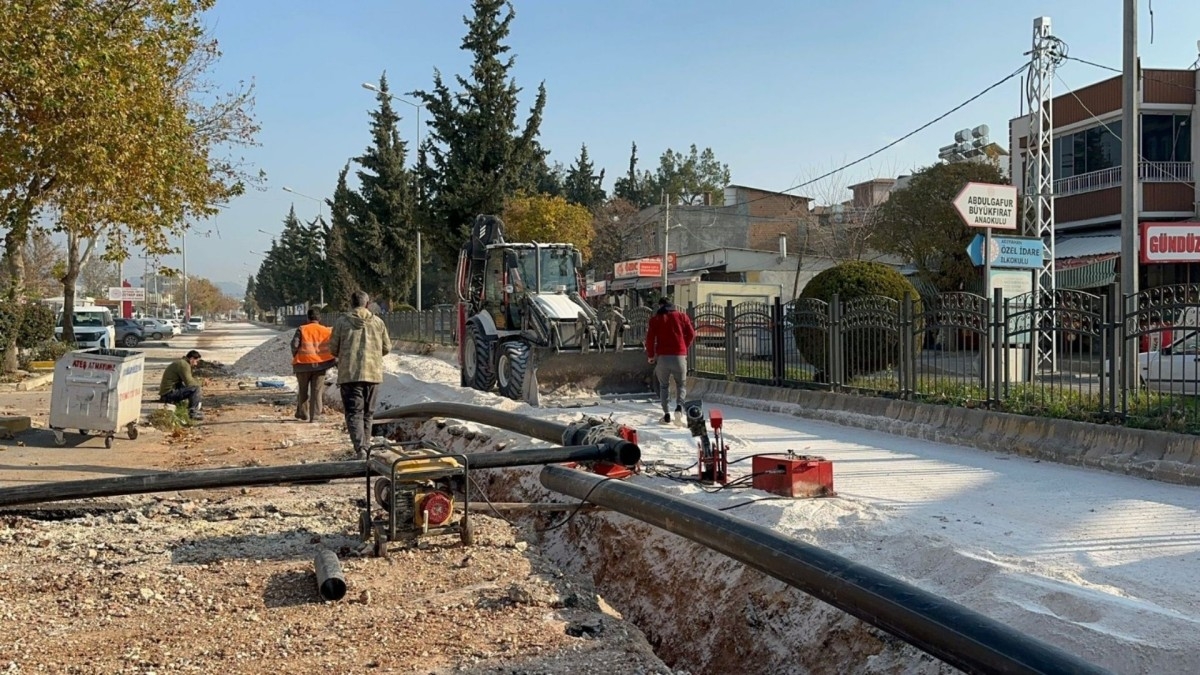 Adıyaman’da kanalizasyon ve içme suyu hatları yenileniyor