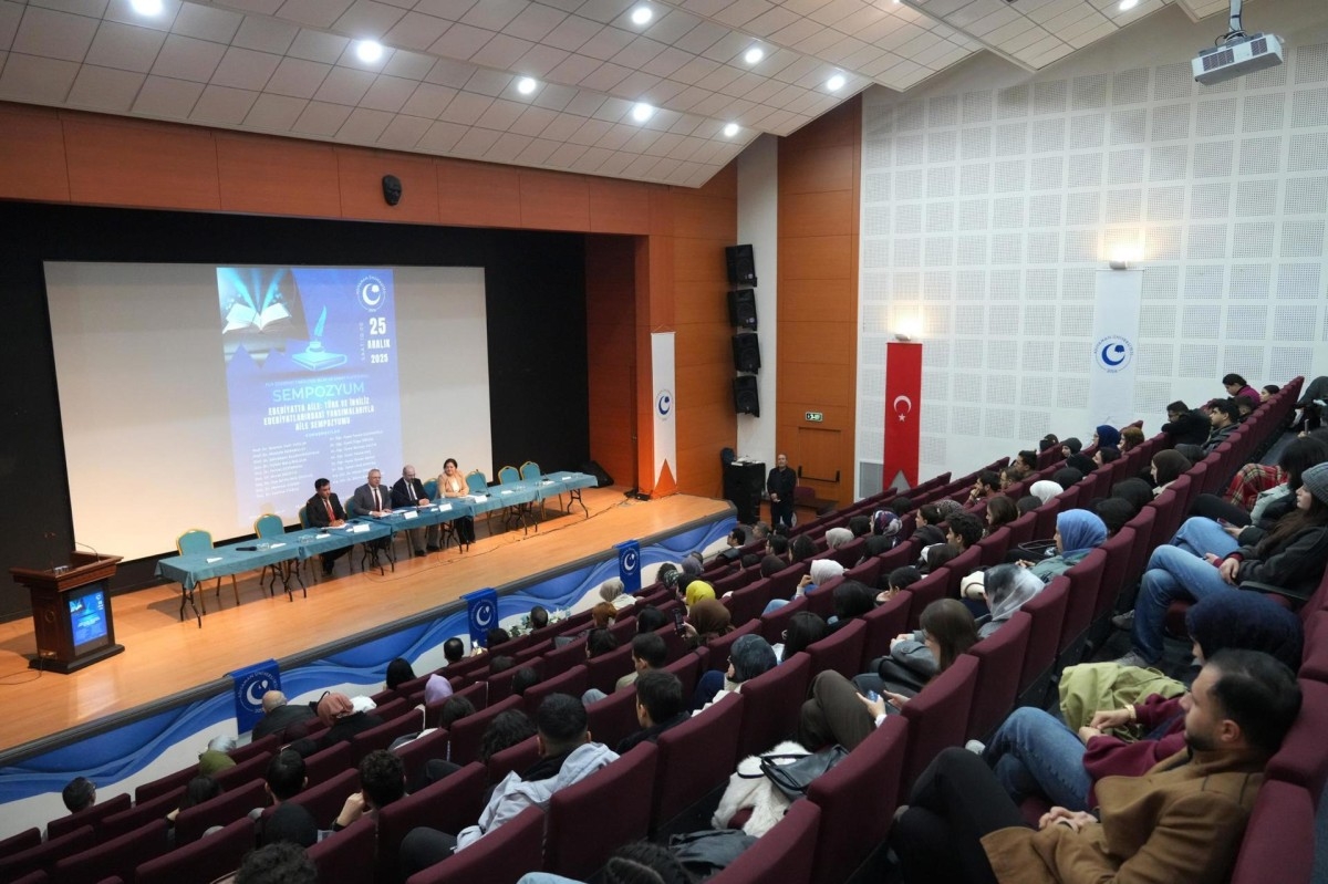 Adıyaman Üniversitesinde “Edebiyatta Aile” Sempozyumu gerçekleştirildi
