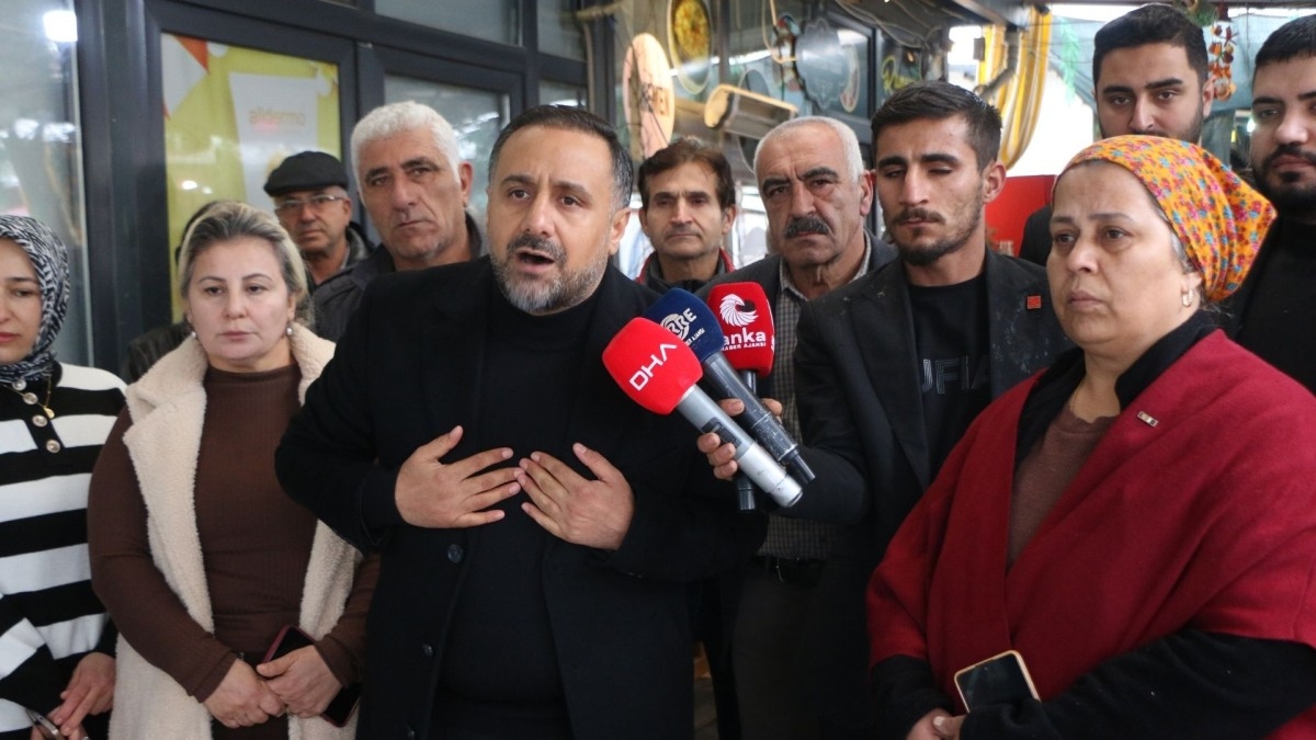 Engin Doğan’dan Balıkesir Çarşısı tepkisi: ‘Karda kışta esnaf tahliye edilemez’  - Videolu Haber