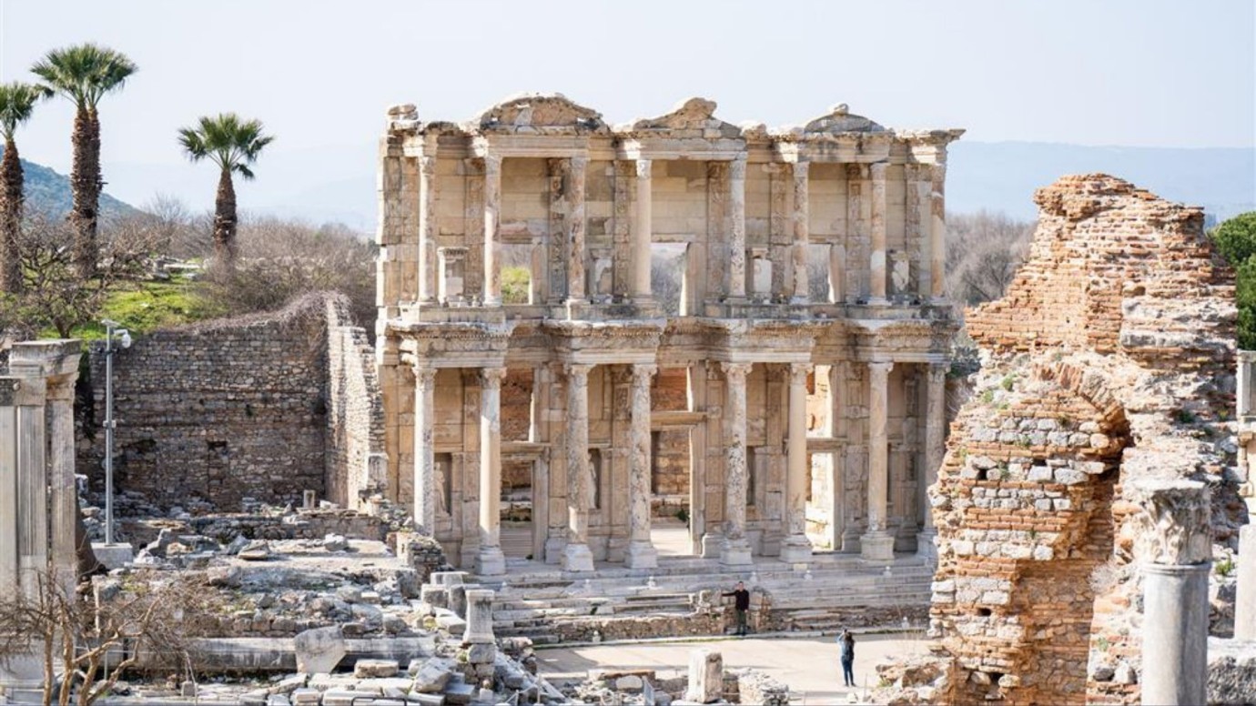 TÜİK Açıkladı: 2024 turizm tüketimi 3,8 trilyon TL