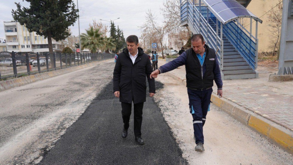 Başkan Tutdere, Sakarya Caddesi’nde yol çalışmalarını inceledi: ‘Gece gündüz sahadayız’  - Videolu Haber