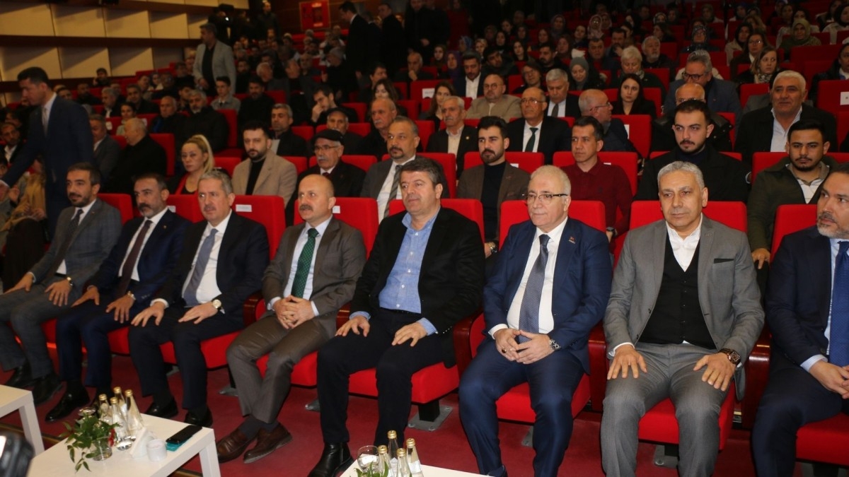 Adıyaman’da deprem sonrası ekonomik toparlanma için 'Yanınızdayız Projesi'nin tanıtımı yapıldı  - Videolu Haber